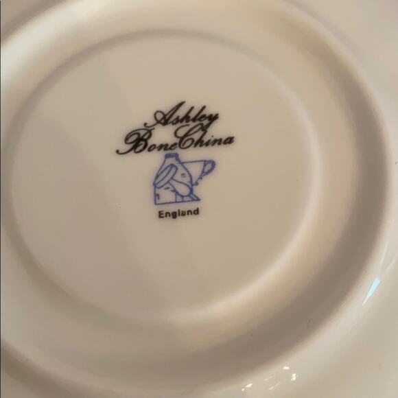 Ashley Bone China tea cup & saucer set English Porcelain Floral Pattern - Picture 8 of 8
